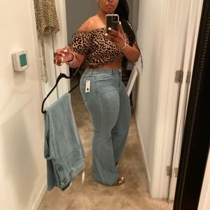 J  Brand Fit and Flare Jeans “ NEW”